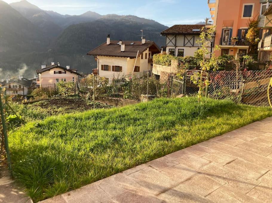 Casa Diaf Appartamento Incantevole Carano Ville Di Fiemme エクステリア 写真